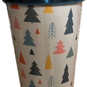 Manna 24 oz Colorful Tree Pattern Winter Wonderland Chilly Tumbler NWOT